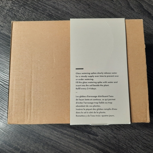 OUI Glass Self Watering Plant Spikes NWT - Picture 8 of 8